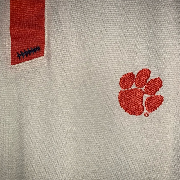 EUC Clemson Tiger Short Sleeve Shirt Size Large. - Picture 2 of 7